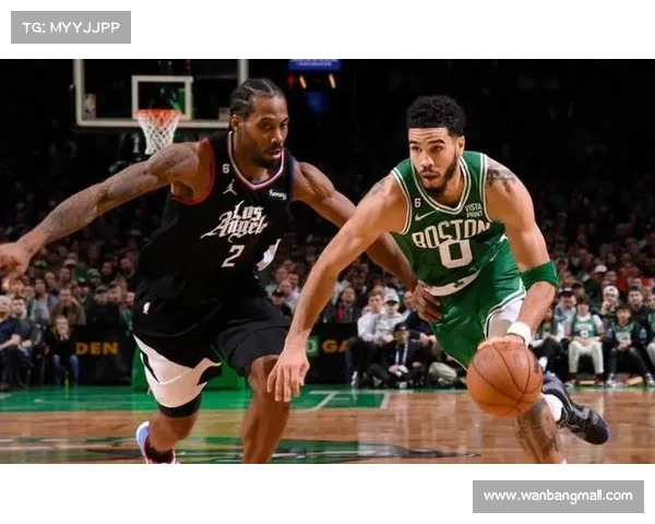 NBA板凳深度解析:如何通过替补席力量提升球队竞争力 NBA板凳深度解析:如何通过替补席力量提升球队竞争力